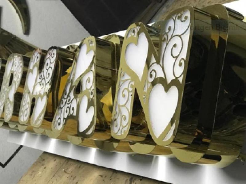 �stanbul Kutu Harf