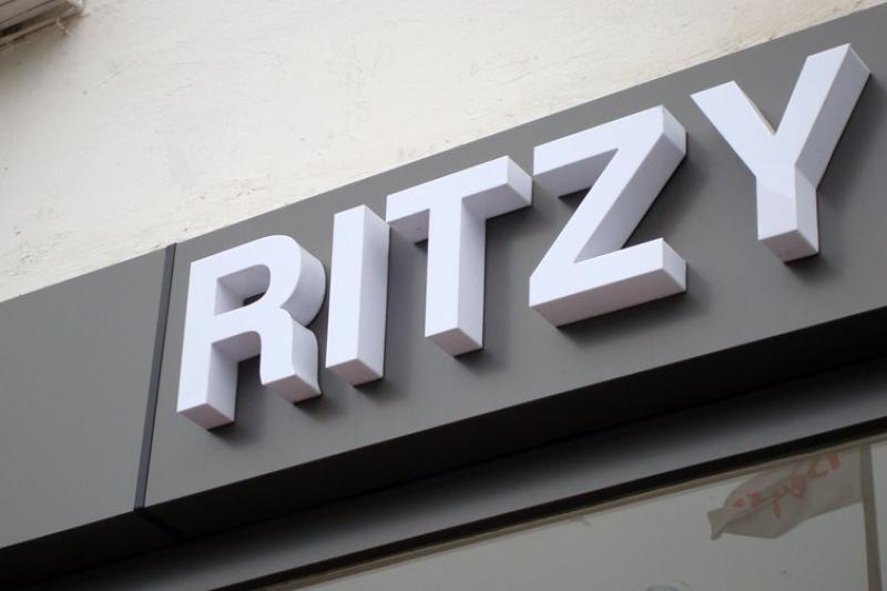 I��ks�z Kutu Harf